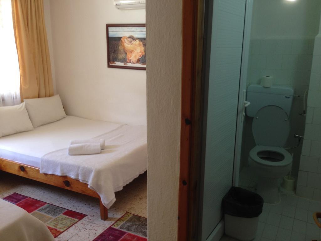 Ferah Hostel Monica'S Place Fethiye Exterior foto