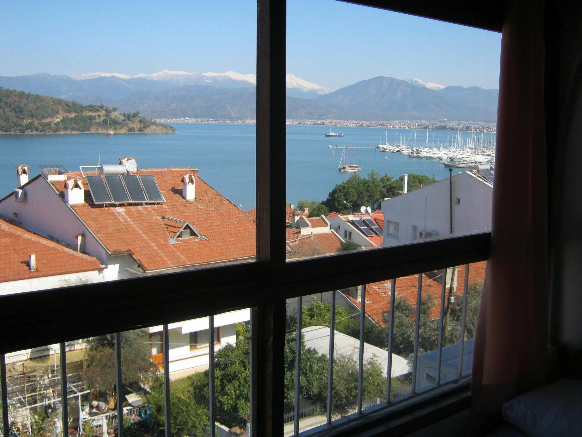 Ferah Hostel Monica'S Place Fethiye Exterior foto