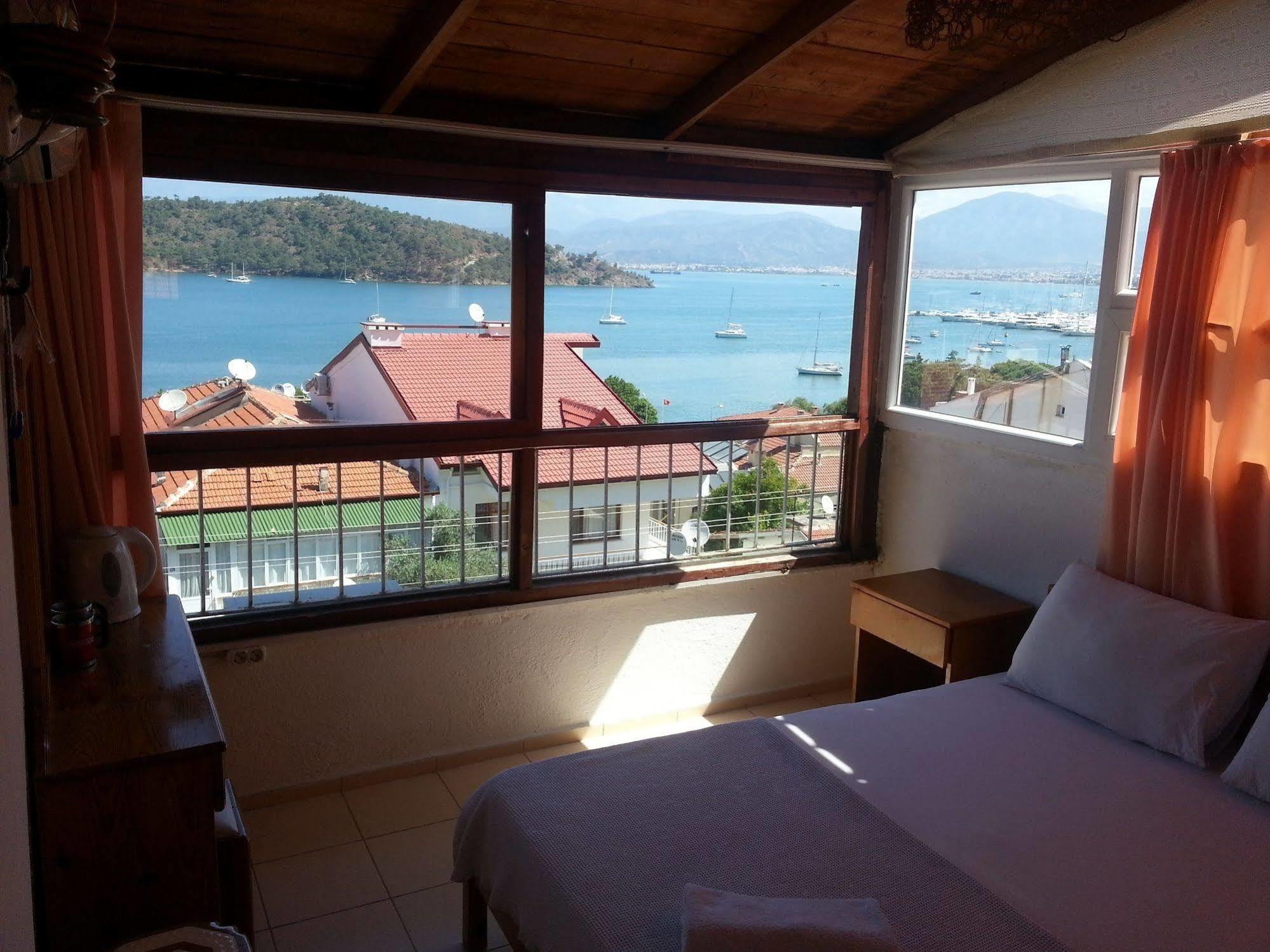 Ferah Hostel Monica'S Place Fethiye Exterior foto